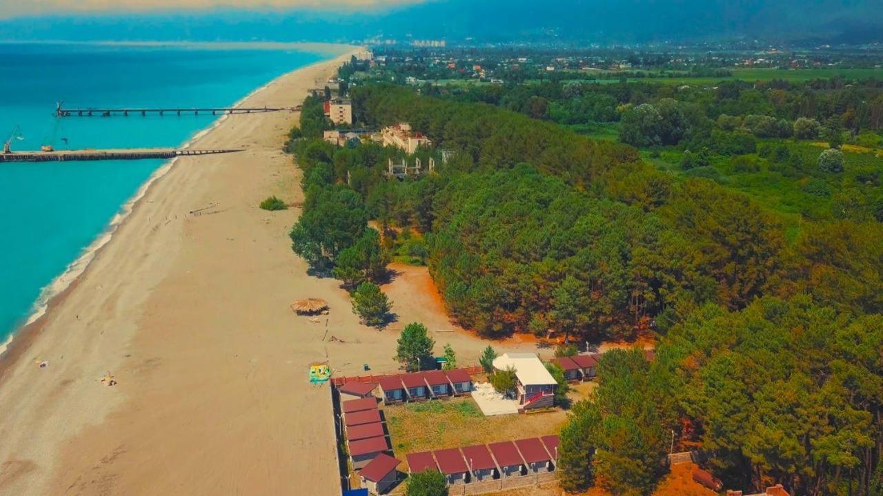 Ostrov Park-Hotel Picunda Zewnętrze zdjęcie